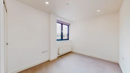 2 Bed 2 Bath - Photo 2