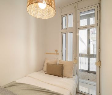 Carrer la Rambla, Barcelona, Catalonia 08002 - Photo 4