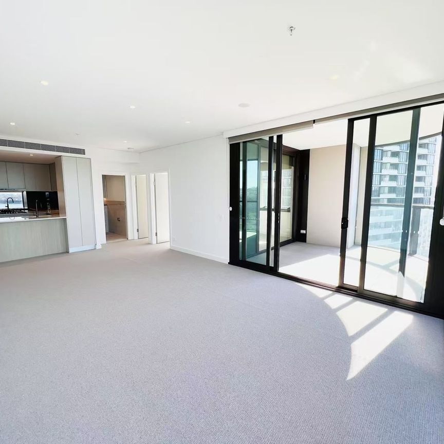 Modern 3-Bedroom Apartment in Rhodes - Photo 1