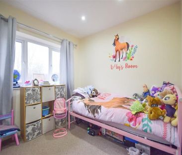3 Bedroom Semi Detached To Let - Photo 6