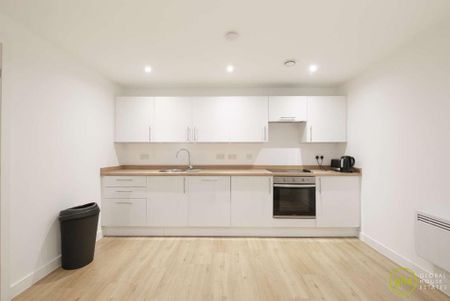 2 bedroom flat to rent - Photo 3