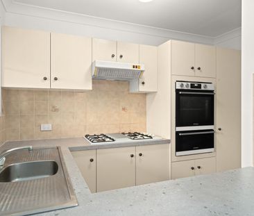 2/9 Holly Close, Lake Haven - Photo 2
