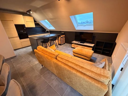 Appartement te huur - Foto 1