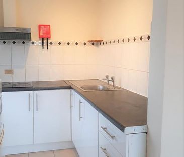 Studio to rent - Photo 4