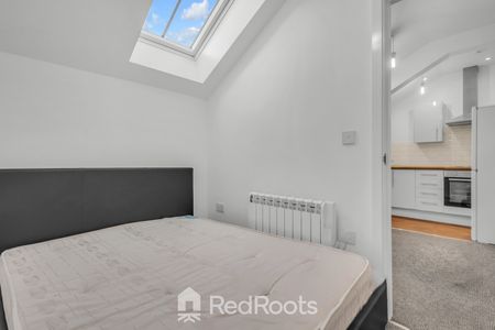 1 bed flat to rent in King Cross Street, Halifax, HX1 - Photo 3