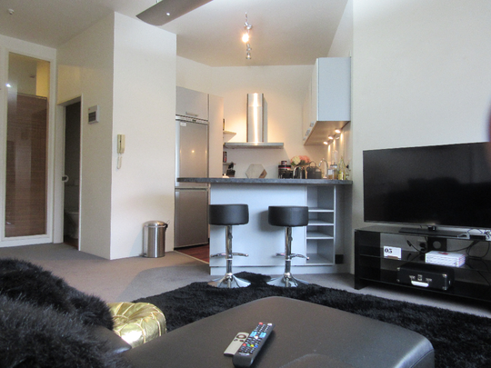 Welcome to 19/125 Thorndon Quay - Photo 1