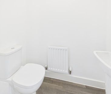 Rudge Close, Hardwicke - Photo 6