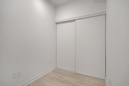 For Lease - 150 Logan Avenue Unit# 217, Toronto, Ontario - Photo 5