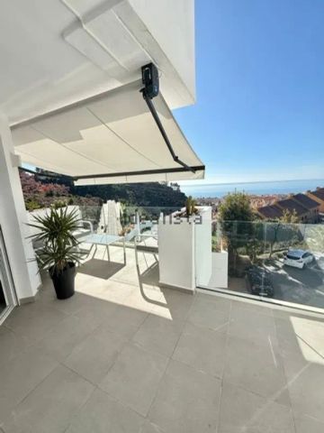 Alquiler de piso en Calle Torrox, 2 - Photo 5