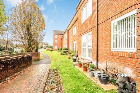 1 bedroom apartment to rent Hulbert Road, Waterlooville, Hampshire, PO7 - Photo 4