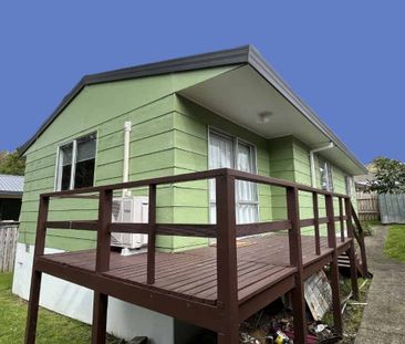 THREE BEDROOMS - Photo 3