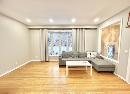 For Lease - 26 Cumbrian Court, Brampton, Ontario - Photo 3