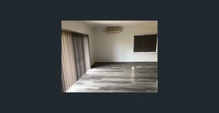 Great Location - Photo 4