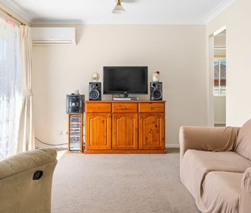 SUPER LOCATION! - Photo 3