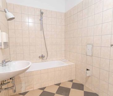Traumhafte 4 Zimmer Wohnung mit separater Küche in der Lindengasse - Photo 5