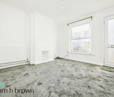 St. Osyth Road - Photo 2