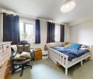 Perrymount Road, Haywards Heath, RH16 - Photo 2