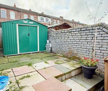 2 bedroom end of terrace house to rent - Photo 4