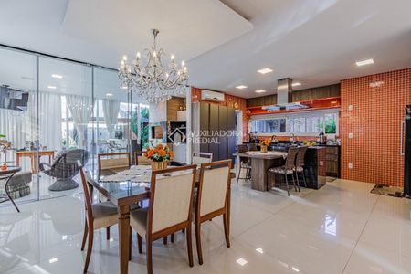 Casa em Condomínio com 4 quartos e 305m² para alugar em Central Parque, Cachoeirinha. - Photo 4