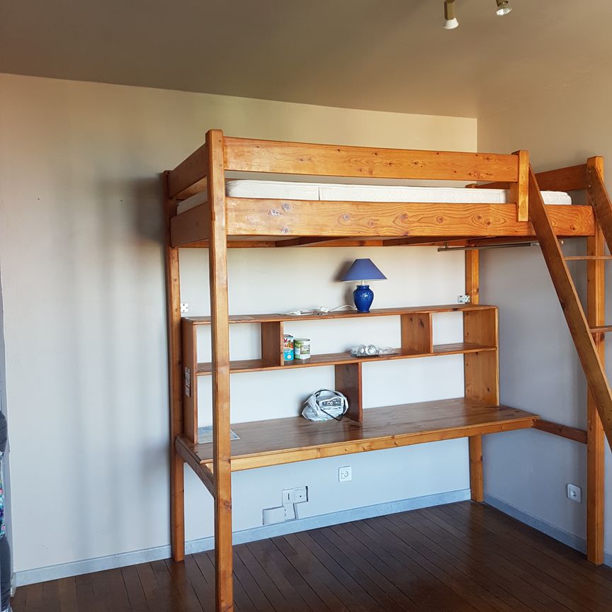 Location Appartement 1 pièce 16m² ST MAUR DES FOSSES 94100 - Photo 1