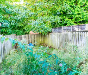 4 bedroom house to rent - Photo 2