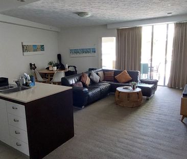 Surfers Paradise - Photo 3