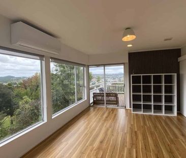 Spacious Harbour living - Photo 5