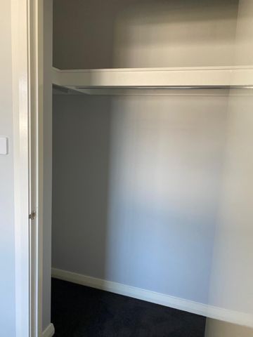 Catherine Field - Photo 3