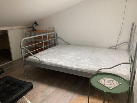 Location Appartement 1 pièce Meublé 24m² LA ROCHELLE 17000 - Photo 3