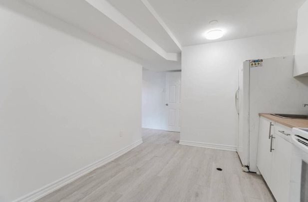 For Lease - 402 Brimorton Drive Unit# #Bsmt, Toronto, Ontario - Photo 1