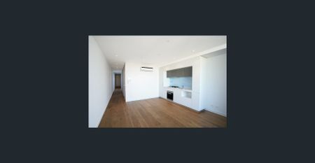 TWO BEDROOM, TWO BATHROOM WITH ROOFTOP TERRACE! - Photo 3
