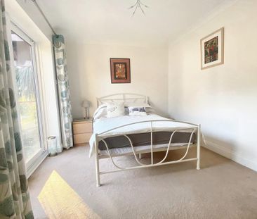 4 bedroom detached house to rent - Photo 3