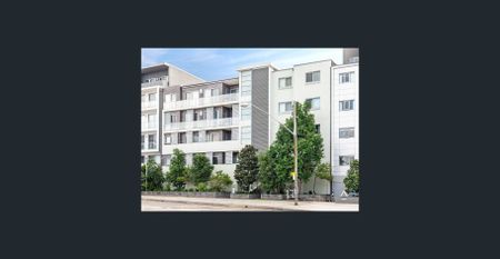 Modern, Light Filled Two Bedroom Apartment - Photo 5