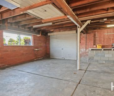 30 Paringa Ave, Newnham - Photo 5