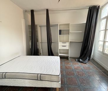 Vaste appartement F3 meublé de caractère - Photo 4