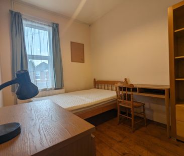 5 Bedroom House To Rent in Winton - £2,625 pcm Tenancy Info - Photo 2