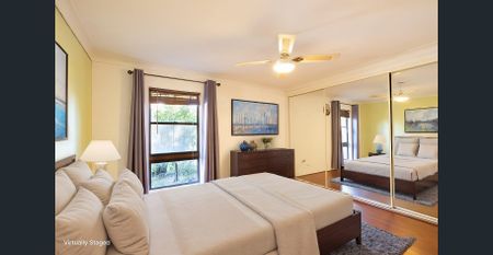 Isle of Capri Living – Prime Location & Lifestyle Convenience - Photo 2