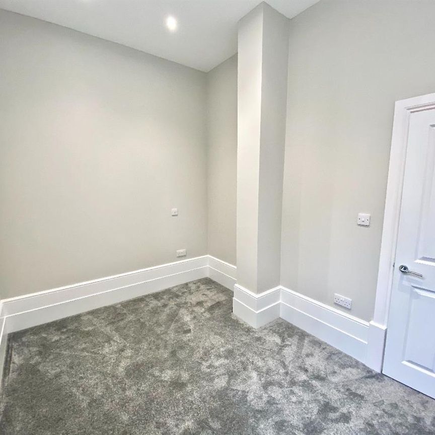 The Coach House Apartment, Fulwood Road, S10 - Photo 1