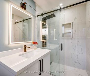 For Lease - 470 Louis Drive Unit# Middle, Mississauga, Ontario - Photo 6