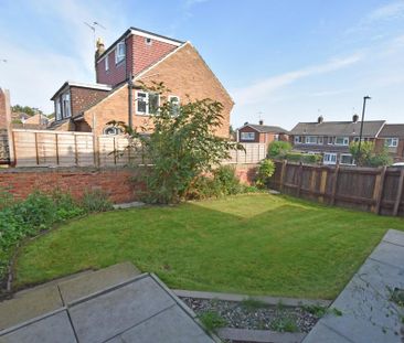 3 bedroom semi-detached house to rent - Photo 3
