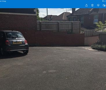 2 Bed Maisonette, Wells Road, BS4 - Photo 6