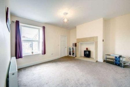 Kingsgate Terrace, Hexham, Northumberland, NE46 - Photo 2