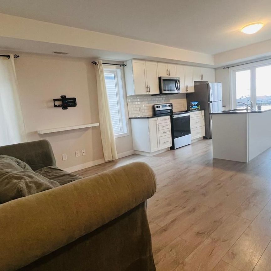 For Lease - 160 ROCHEFORT Street Unit# B-3, Kitchener, Ontario - Photo 1