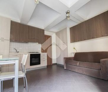 Monolocale in affitto - Photo 1