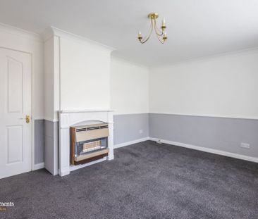 Adkinson Avenue, Dunchurch, Rugby - Photo 1