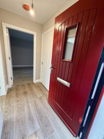 Unit B, 64 Newry Road, Armagh, BT60 1ER - Photo 4
