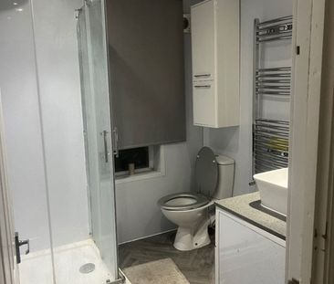 Room in a Shared House, Athelstone Road, HA3 - Photo 4