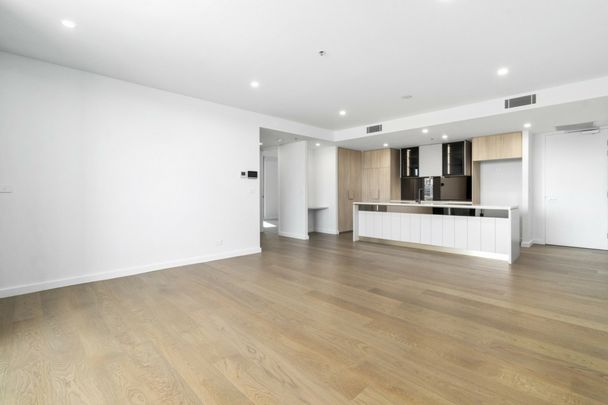 Living At The Griffin - Photo 1