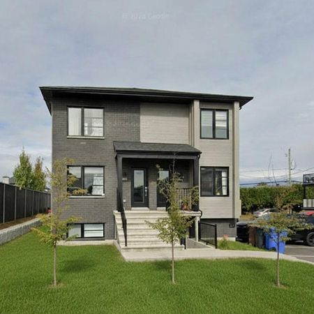 À l’état neuf, magnifique et lumineux condo 4 1/2 Rive-Nord train REM - Photo 4