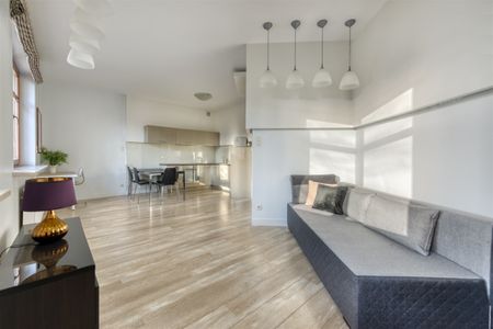 Łódź, Bałuty, Julianów, Bema - Photo 2